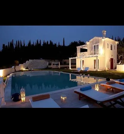 Vila Castello Di Vista With Pool And Starlink Wifi Kato Korakiana