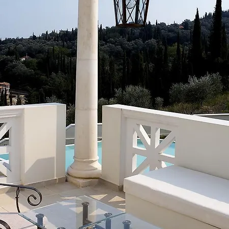 Vila Castello Di Vista With Pool And Starlink Wifi