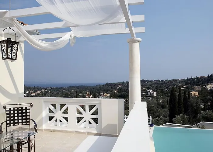 Willa Castello Di Vista With Pool And Starlink Wifi